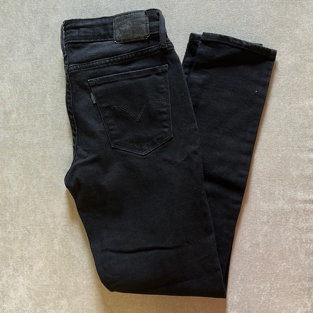711 levis skinny black jeans